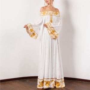 Beautiful dress with embroidery